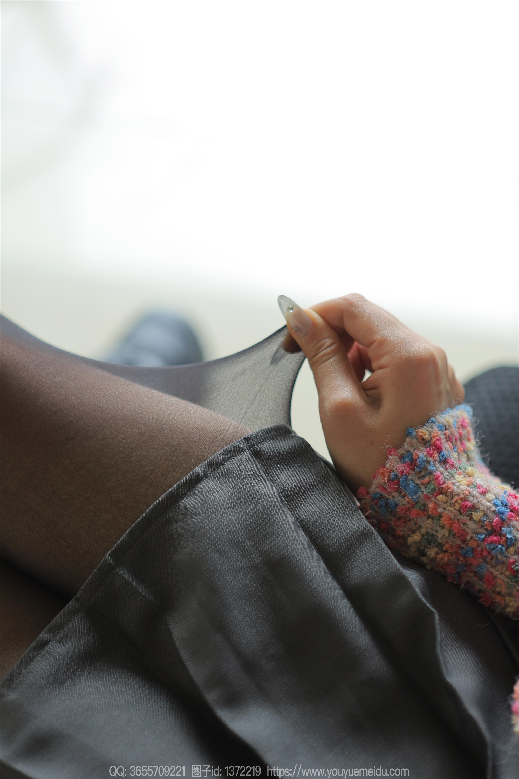 IESS异思趣向  2024.02.02 丝享家 1654 小金《花衣服靴子》